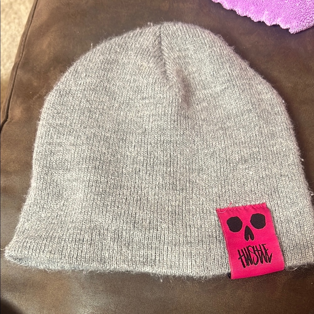 Vintage flag nor fail skull hustle beanie